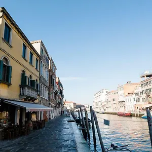https://casa-agostina.hotelinveneto.com